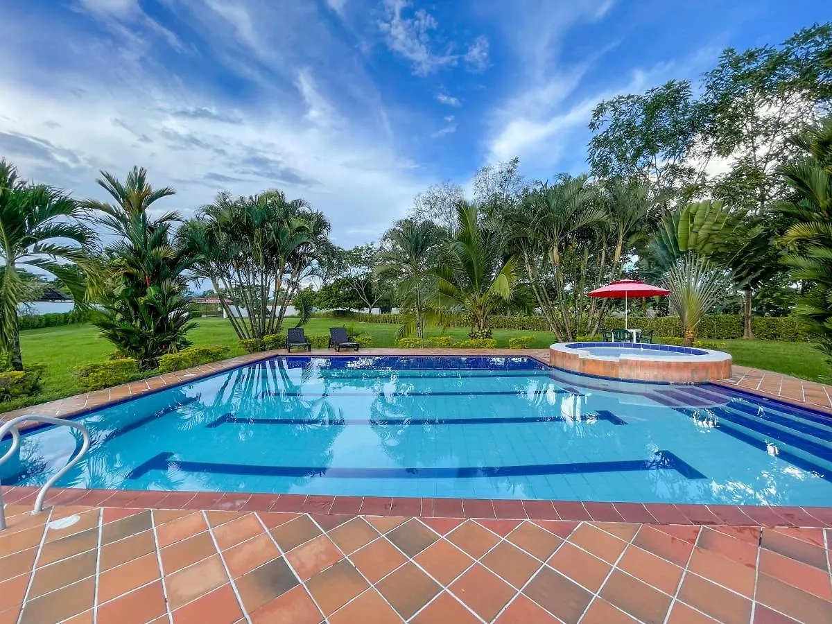 Finca Turistica Villa Natasha - Casa Campestre Y Cabanas Villavicencio 0*,  Colombia