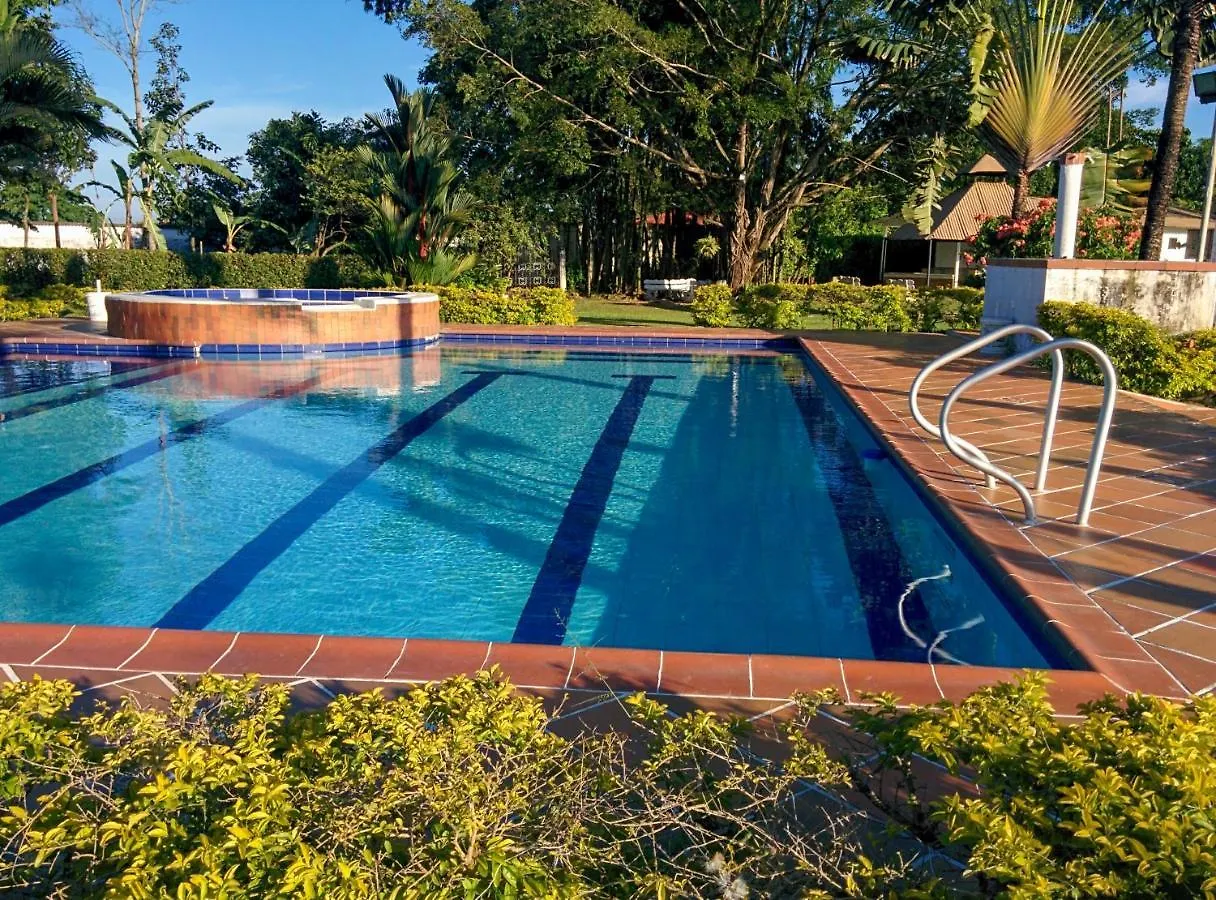 Finca Turistica Villa Natasha - Casa Campestre Y Cabanas Villavicencio 0*,